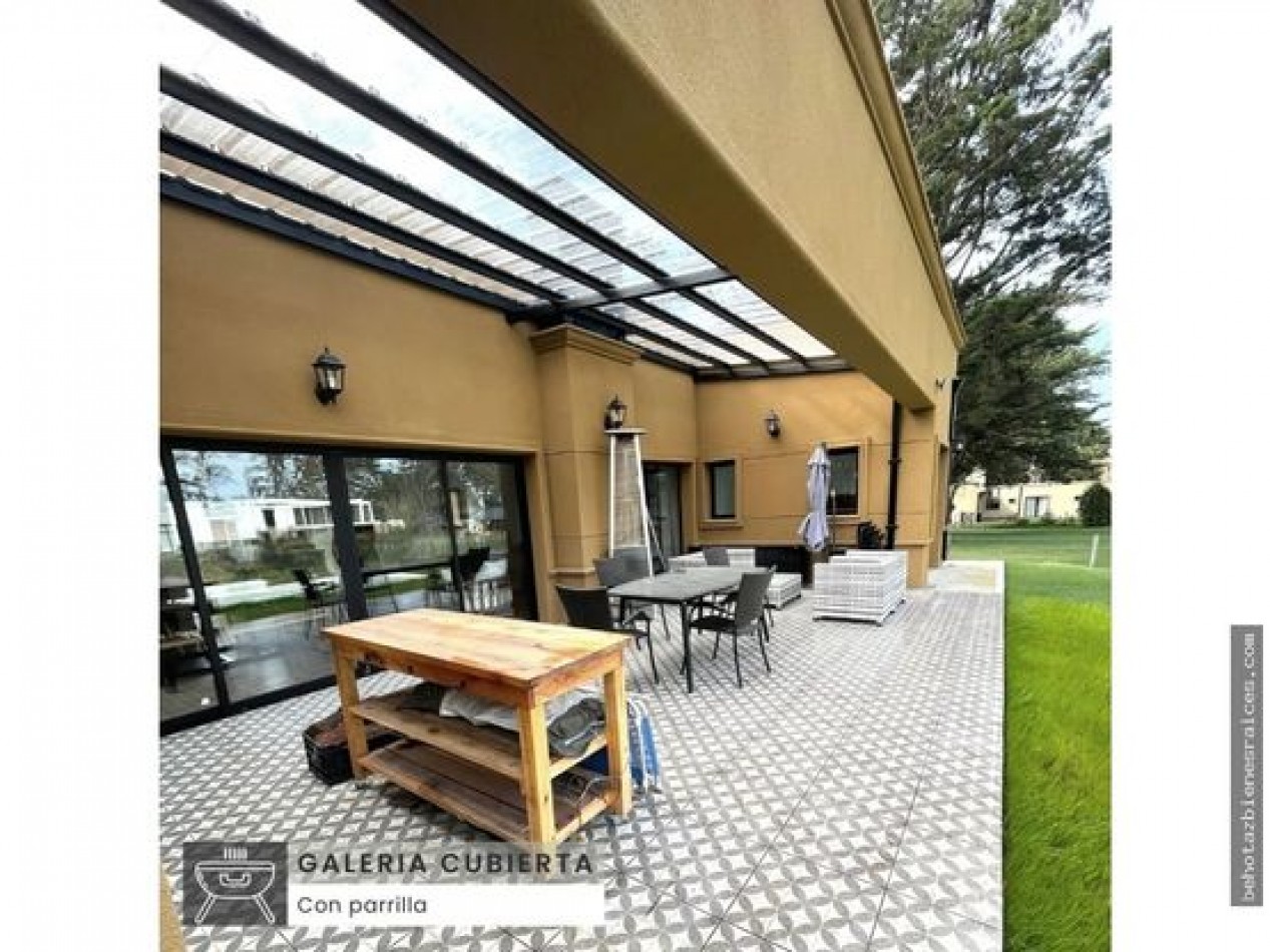 ()CASA EN BARRANCAS DE SAN BENITO, BARRIO PRIVADO. CASA EN VENTA. 3 AMBIENTES. CHAPADMALAL