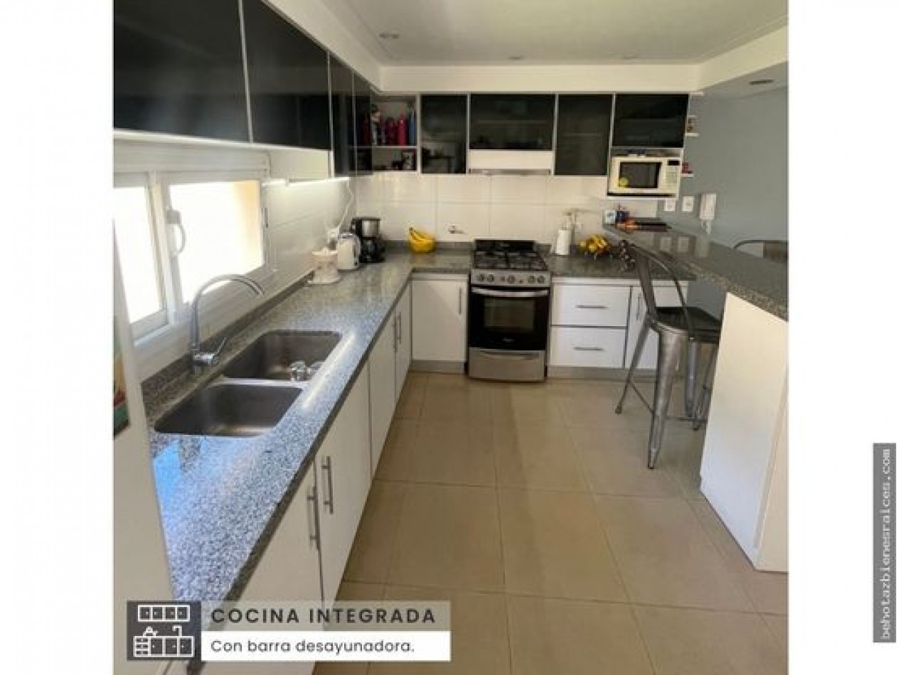 ()DUPLEX 5 AMBIENTES EN VENTA. PARQUE LURO. MAR DEL PLATA.