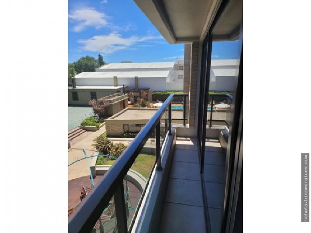 ()DEPARTAMENTO EN VENTA FRENTE AL GOLF PLAYA GRANDE