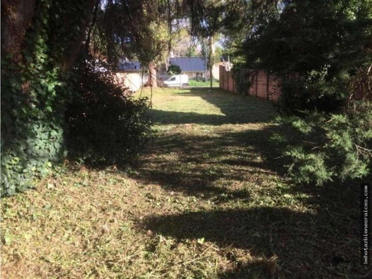 LOTE EN BARRIO LOS TILOS. MAR DEL PLATA.