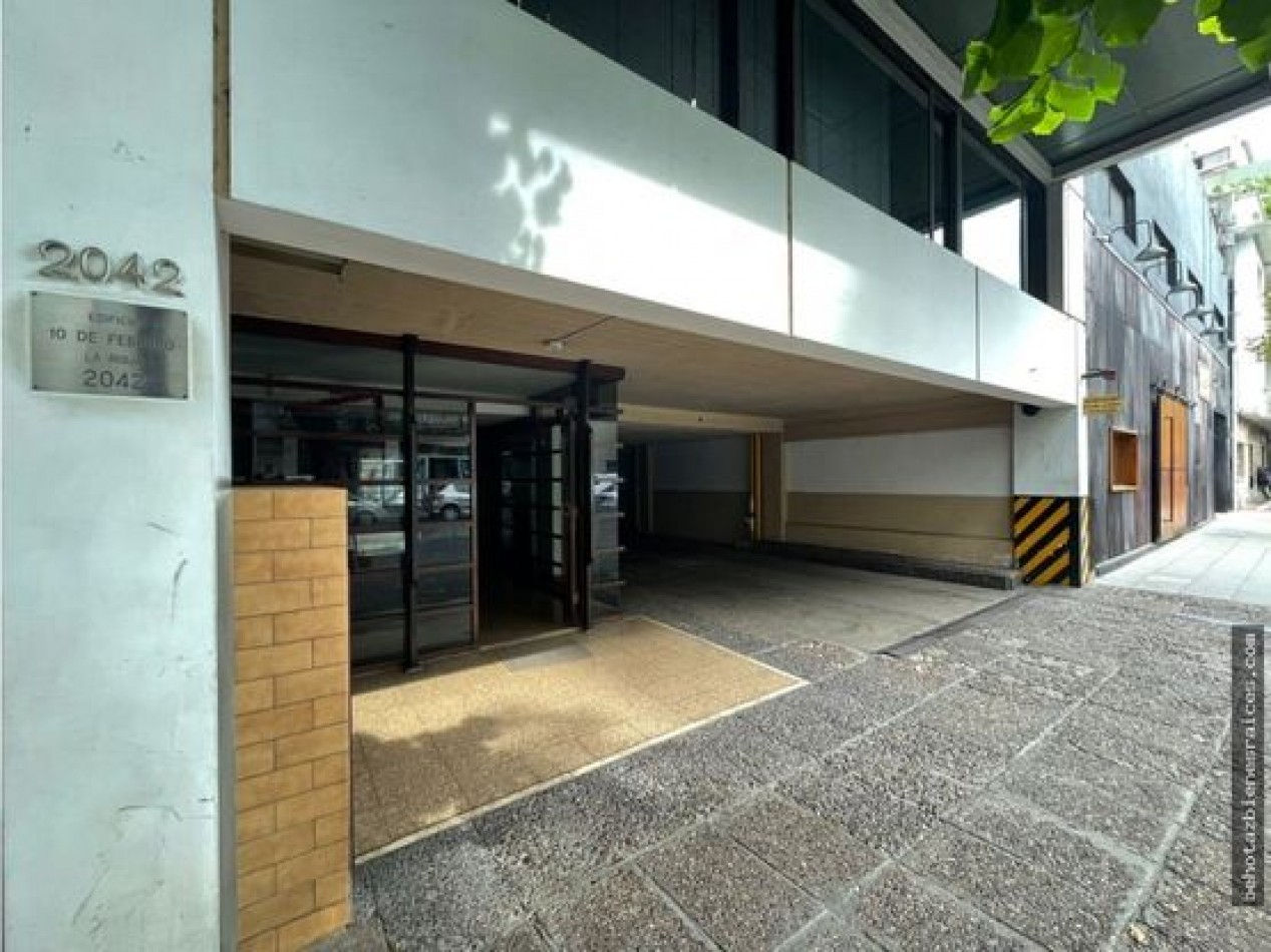 COCHERA CUBIERTA EN VENTA | ZONA CENTRO
