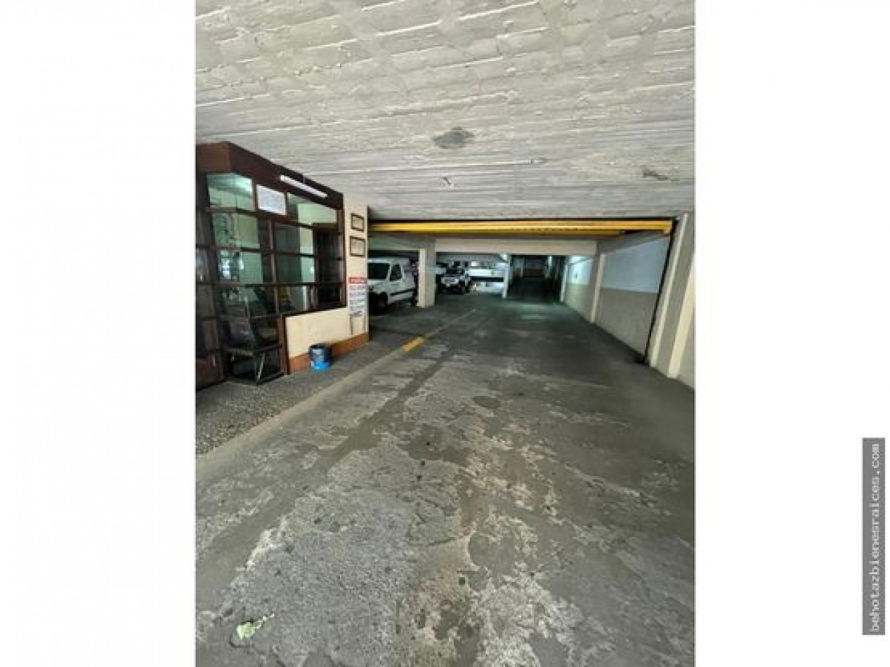 COCHERA CUBIERTA EN VENTA | ZONA CENTRO