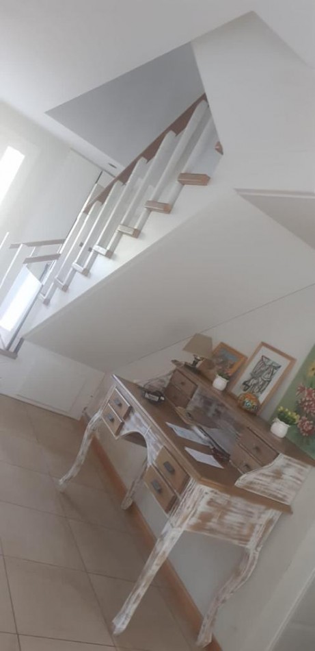 ()CASA EN RUMENCO 4 AMBIENTES CON PISCINA. MAR DEL PLATA