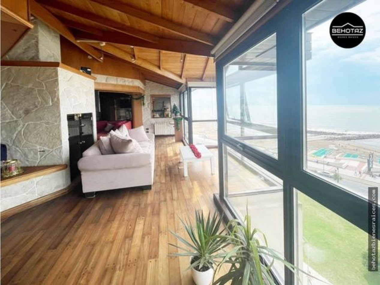 ()DEPARTAMENTO EN DUPLEX CON VISTA UNICA AL MAR. MAR DEL PLATA