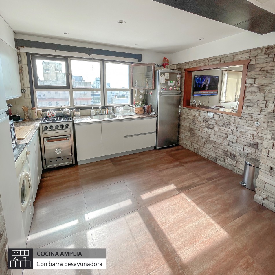DEPARTAMENTO DE CUATRO AMBIENTES CON TERRAZA PROPIA A METROS DEL MAR. MAR DEL PLATA