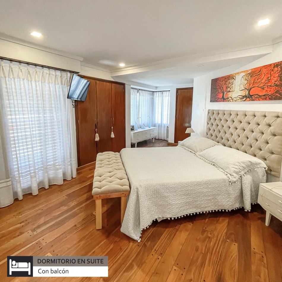 CHALET CINCO AMBIENTES CON PARQUE. SU ESTADO ES INMEJORABLE. MAR DEL PLATA