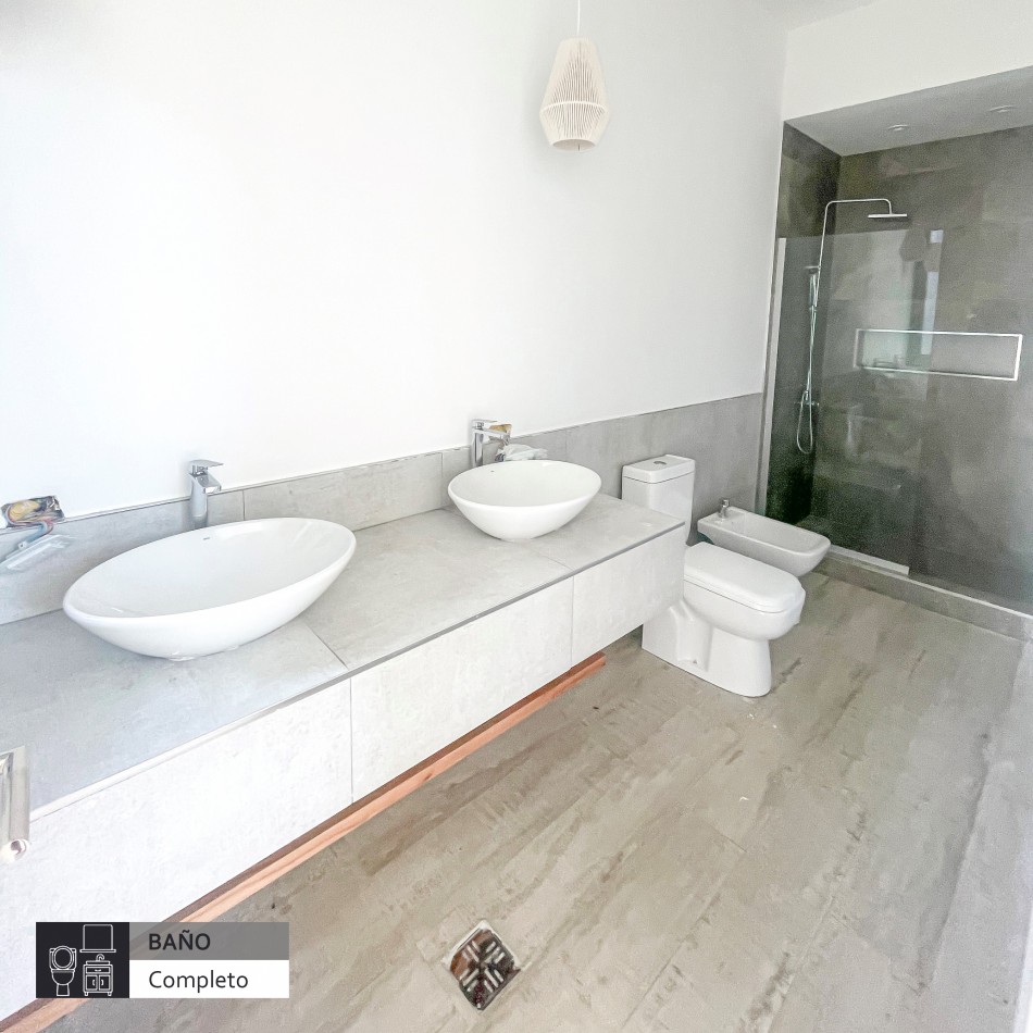 ()CASA DE DISENO A ESTRENAR CON PISCINA. EN BARRIO PRIVADO RUMENCO JOVEN .