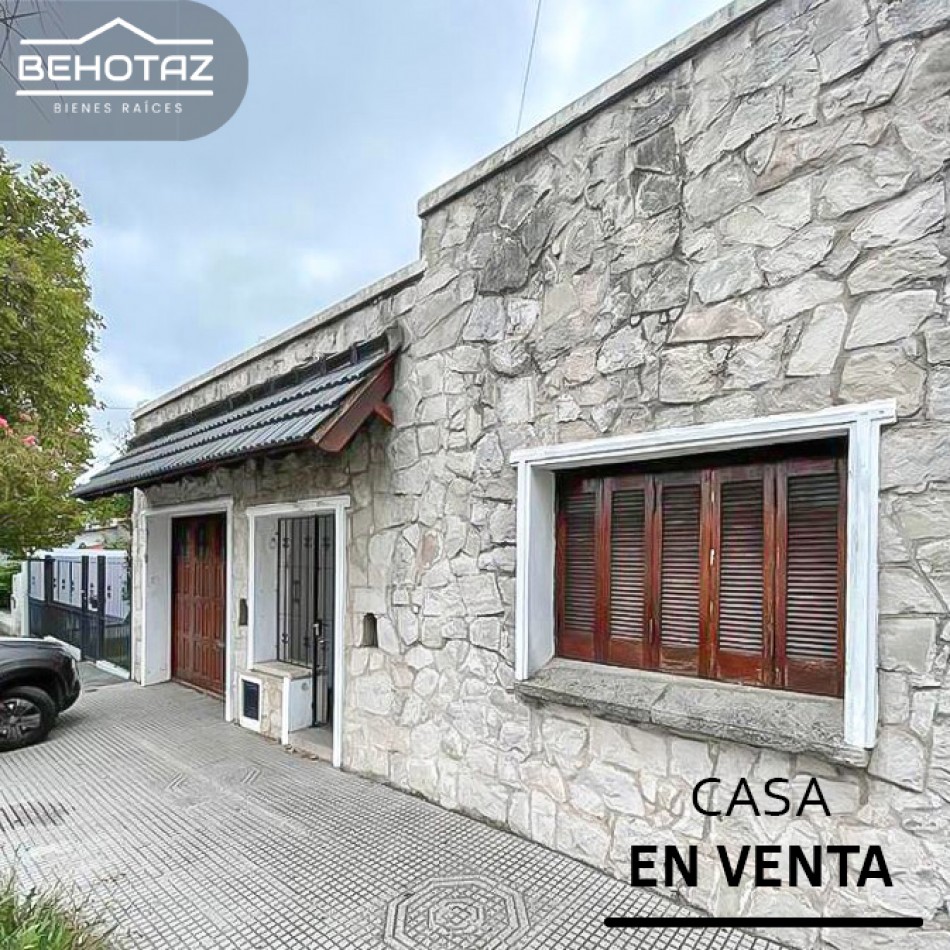 ()CASA SOBRE LOTE PROPIO EN BARRIO CHAUVIN. MAR DEL PLATA