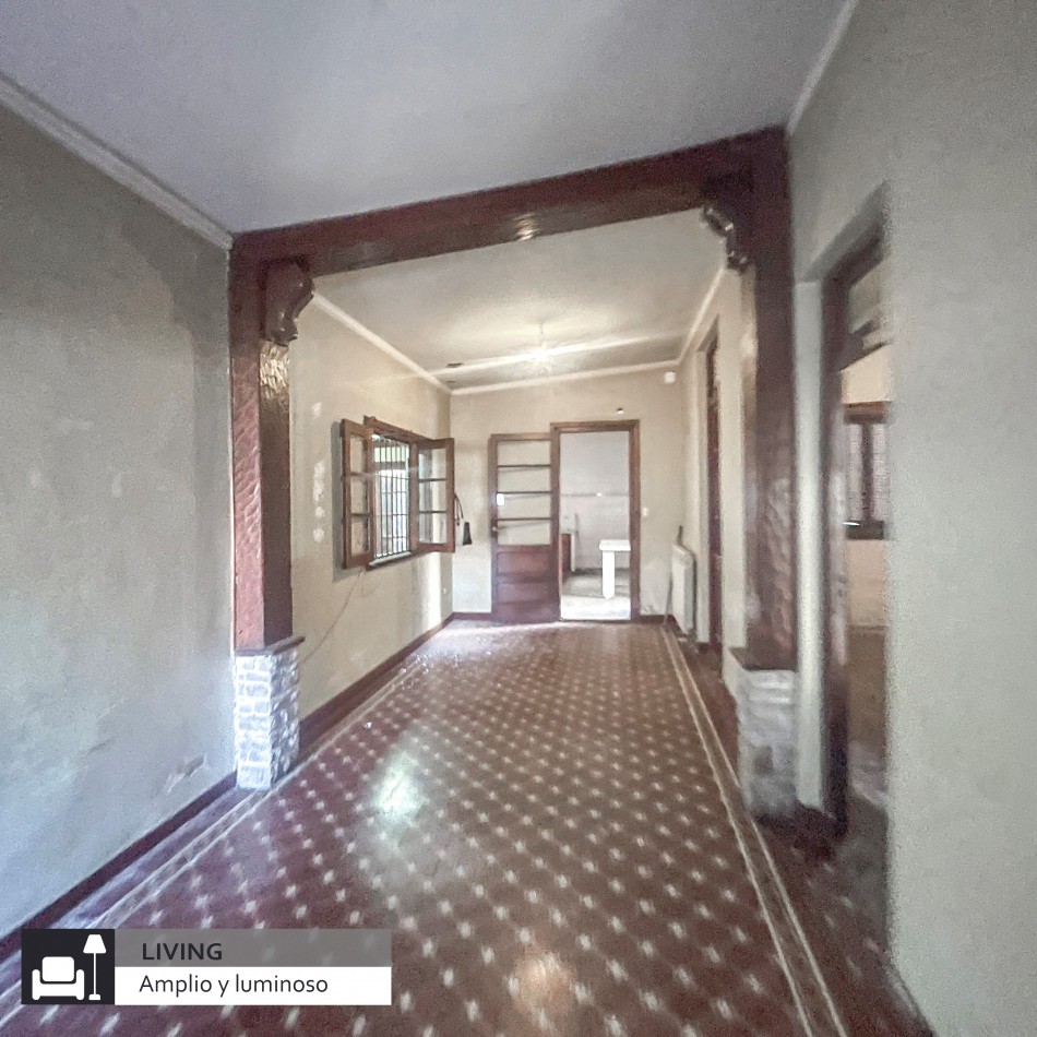 ()CASA SOBRE LOTE PROPIO EN BARRIO CHAUVIN. MAR DEL PLATA