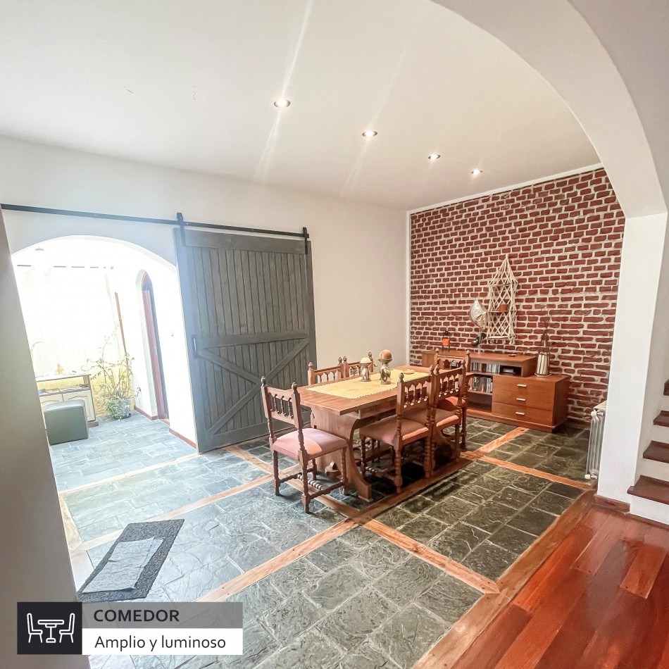CHALET DE 6 AMBIENTES CON PISCINA EN VENTA EN PARQUE LURO, MAR DEL PLATA.