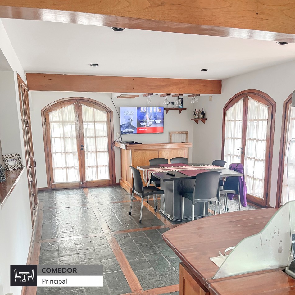 CHALET DE 6 AMBIENTES CON PISCINA EN VENTA EN PARQUE LURO, MAR DEL PLATA.