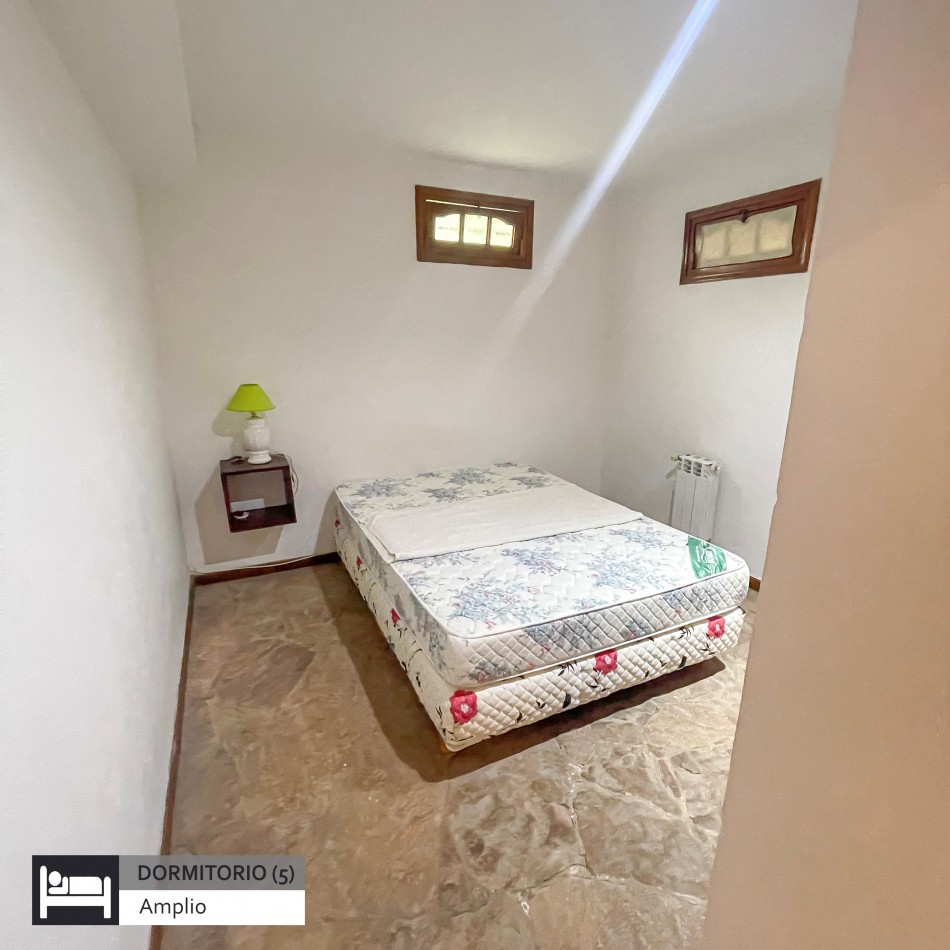 CHALET DE 6 AMBIENTES CON PISCINA EN VENTA EN PARQUE LURO, MAR DEL PLATA.