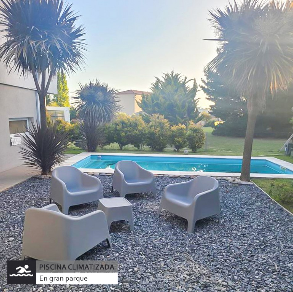 ()CASA A LA VENTA EN RUMENCO DE 4 AMBIENTES CON PISCINA, MAR DEL PLATA
