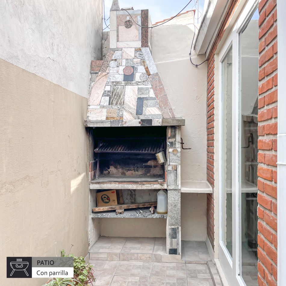 ()PH dos ambientes totalmente reciclado con patio. Mar del Plata