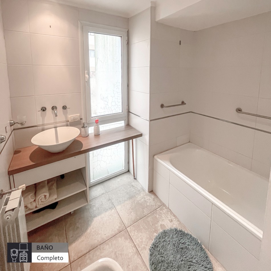 ()Moderno departamento en duplex con parrilla y cochera. Mar del Plata
