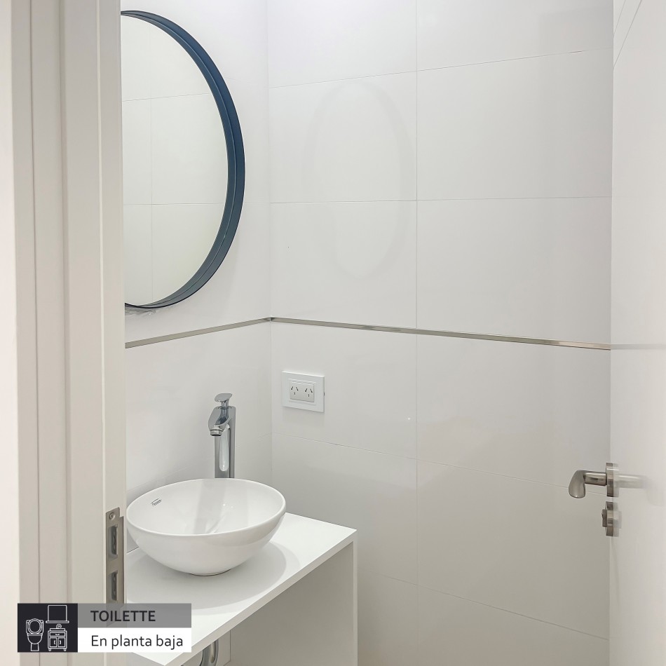 Duplex de 4 ambientes en venta a Estrenar en pleno barrio Los Troncos!! Mar del Plata