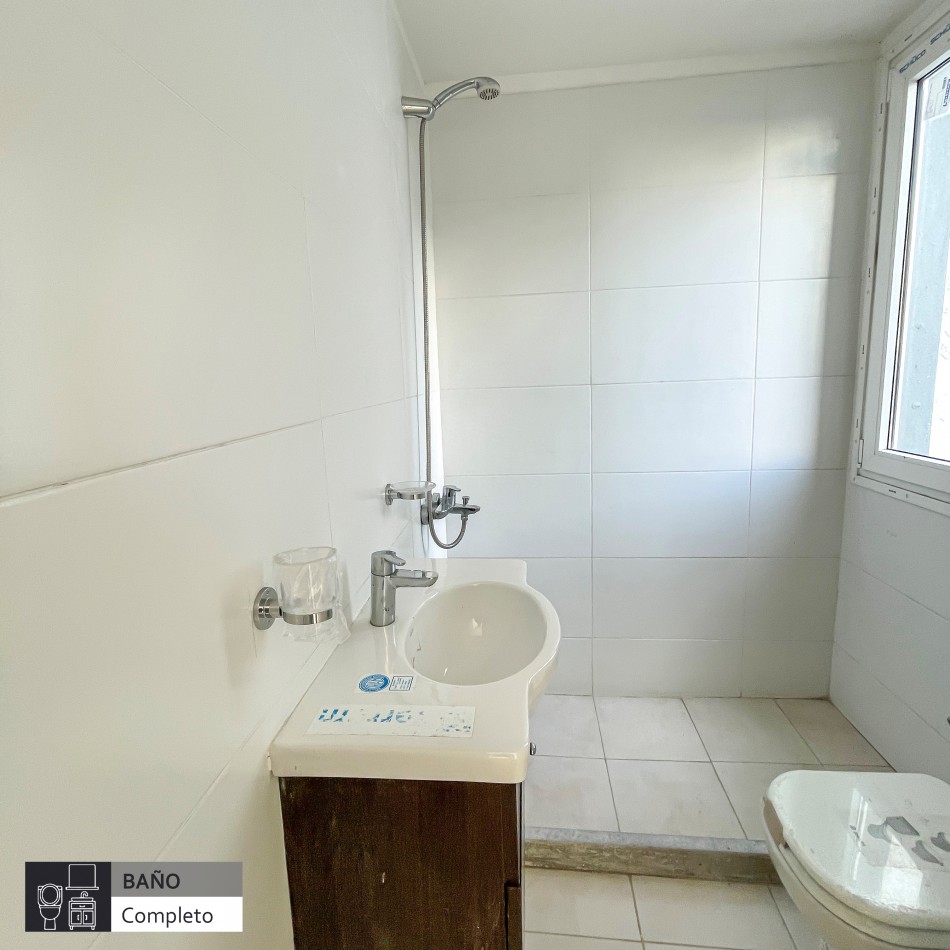 Departamento de 2 ambientes con cochera y balcon a la calle, a Estrenar!! En venta, Mar del Plata!