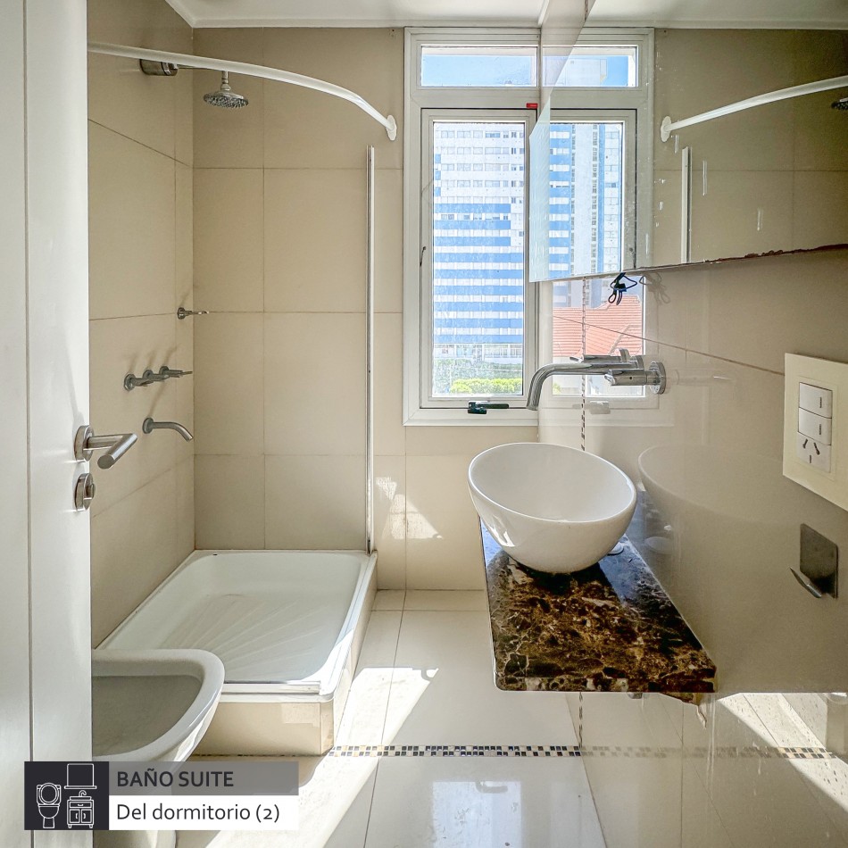 ()Semipiso en ALQUILER PERMANENTE. 3 ambientes con cochera, playa Varese, Mar del Plata