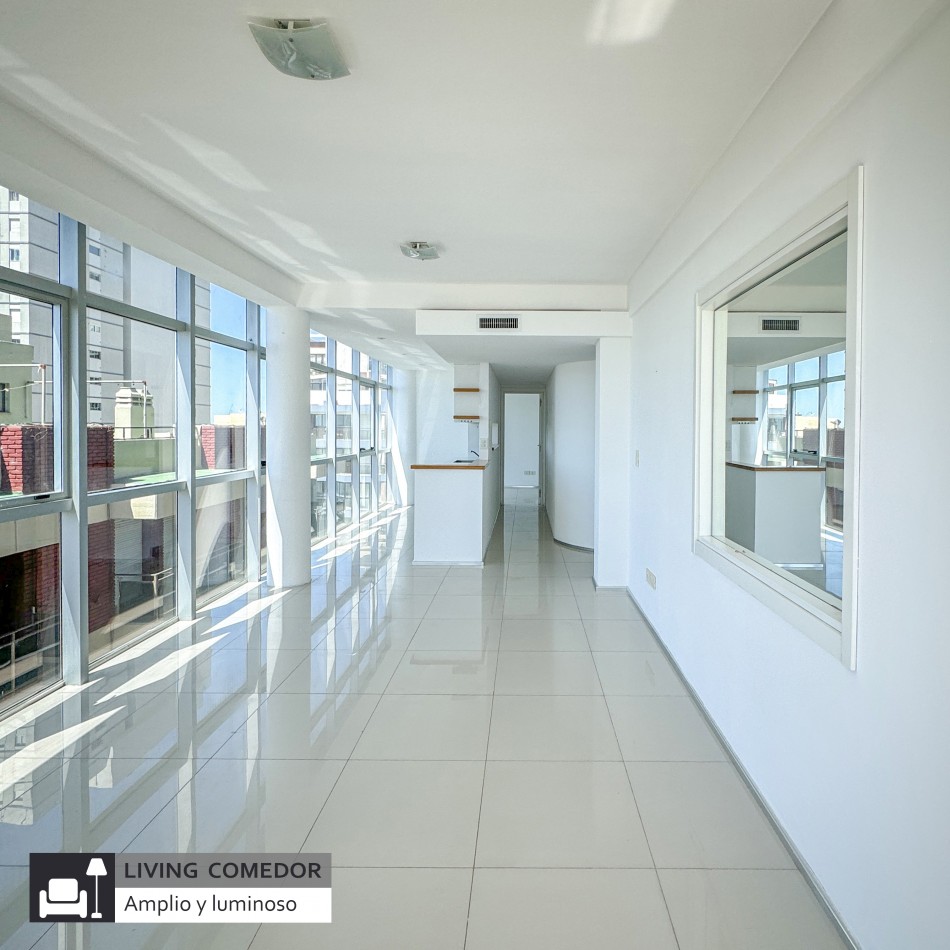 ()Semipiso en ALQUILER PERMANENTE. 3 ambientes con cochera, playa Varese, Mar del Plata