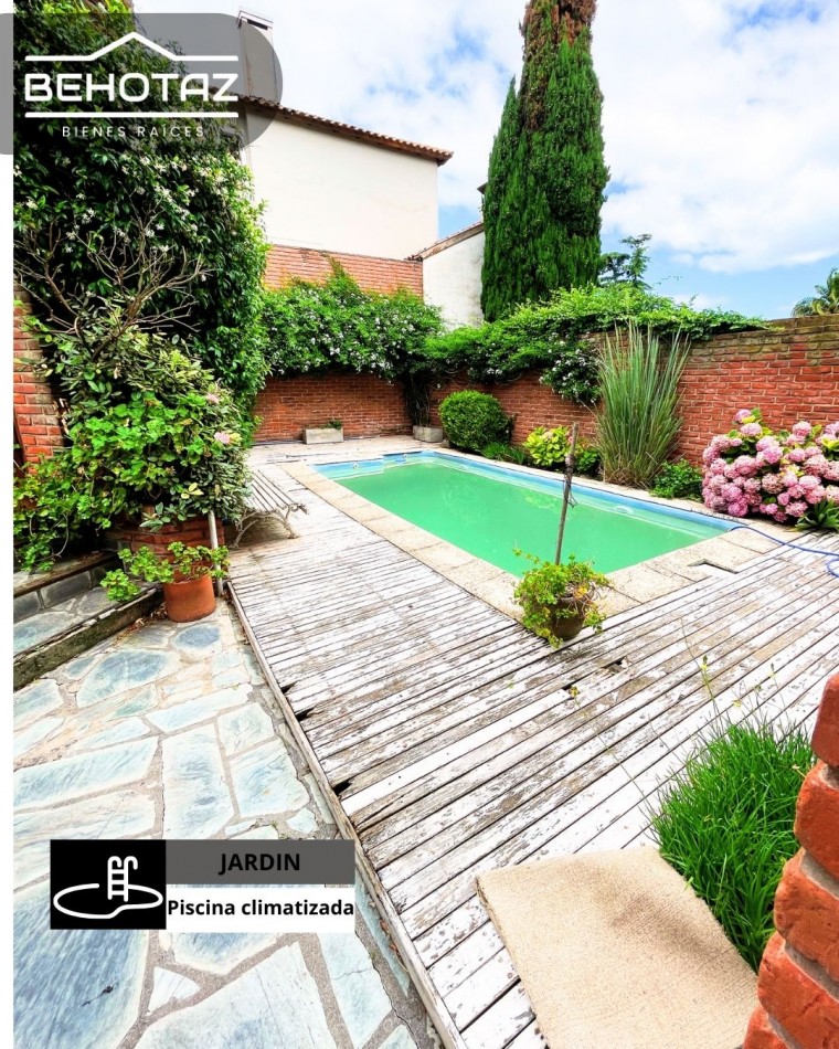 CASA EN VENTA DE 6 AMBIENTES + PILETA EN EL BARRIO SAN CARLOS, MAR DEL PLATA