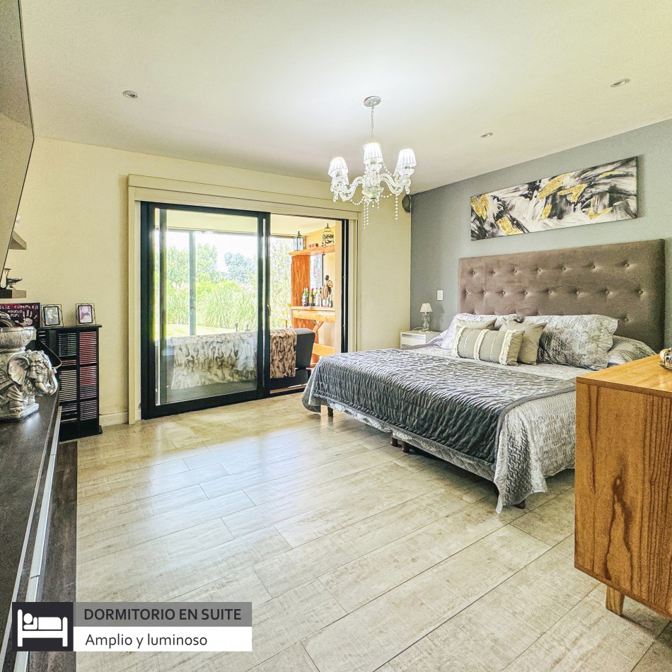 Moderna casa con piscina climatizada en barrio privado Arenas del Sur. Mar del Plata.