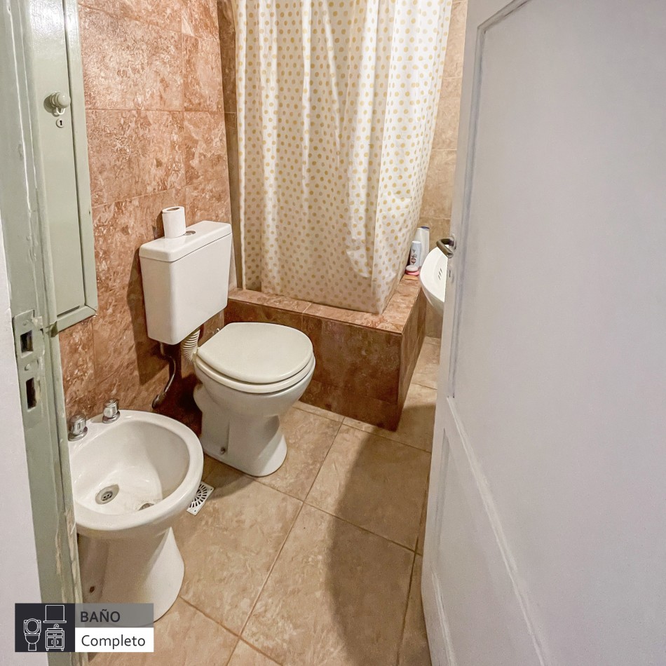 DEPARTAMENTO DE 3 AMBIENTES + ESCRITORIO Y PATIO. EN VENTA. MAR DEL PLATA