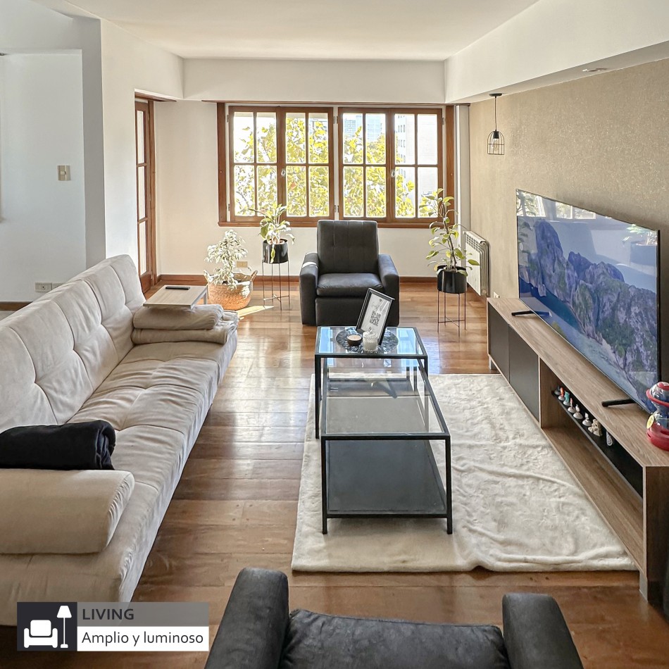 SEMIPISO DE 4 AMBIENTES EN PLAZA MITRE, A LA CALLE, CON COCHERA. EN VENTA. MAR DEL PLATA