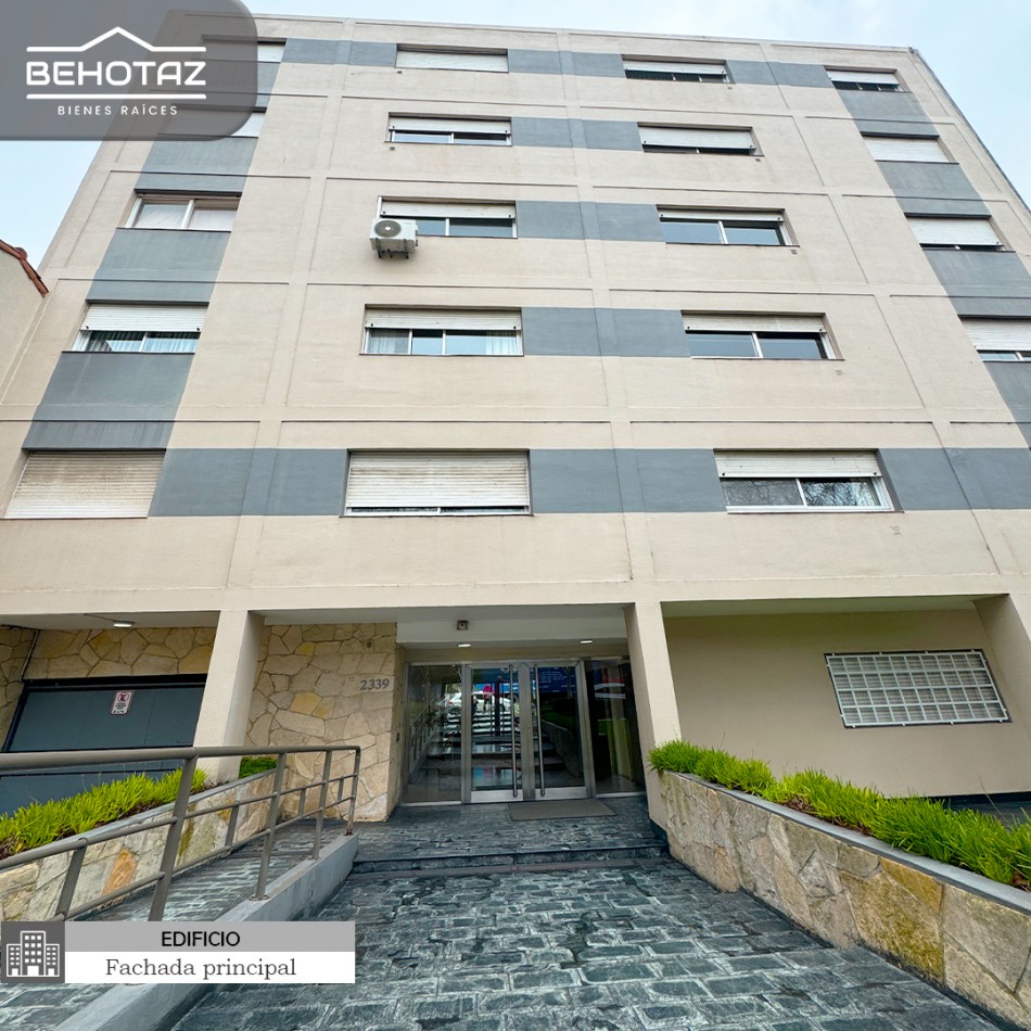 DEPARTAMENTO DE TRES AMBIENTES FRENTE A PLAZA PERALTA RAMOS