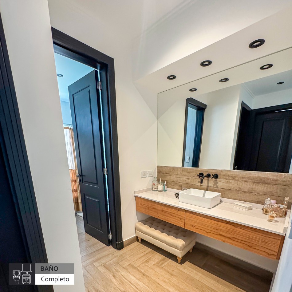 CASA EN VENTA DE 4 AMBIENTES EN CASONAS DEL HARAS. MAR DEL PLATA. EN VENTA