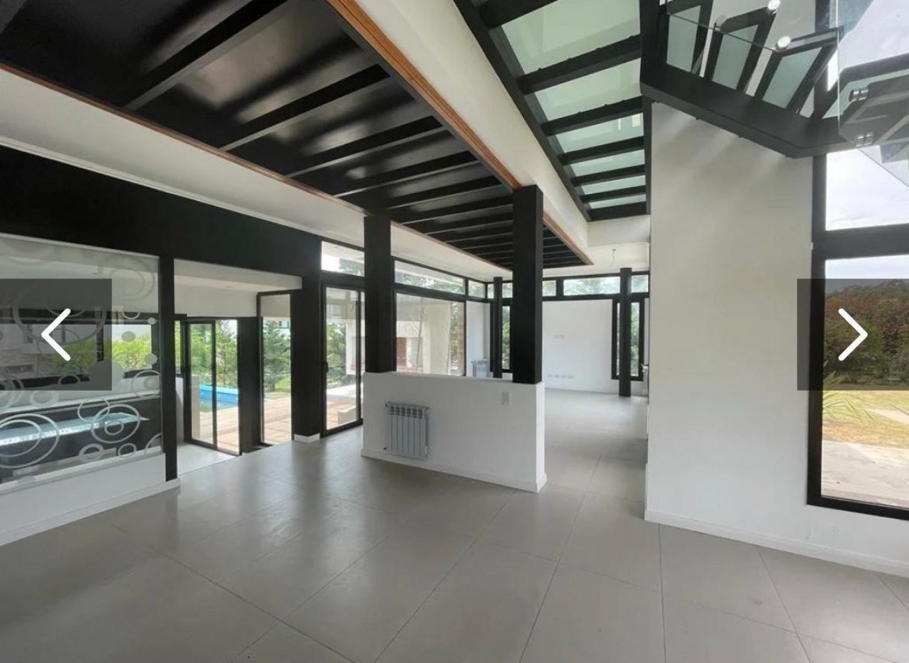 MODERNA CASA CON PISCINA EN ALQUILER 24 MESES BARRIO PRIVADO ARENAS DEL SUR MAR DEL PLATA