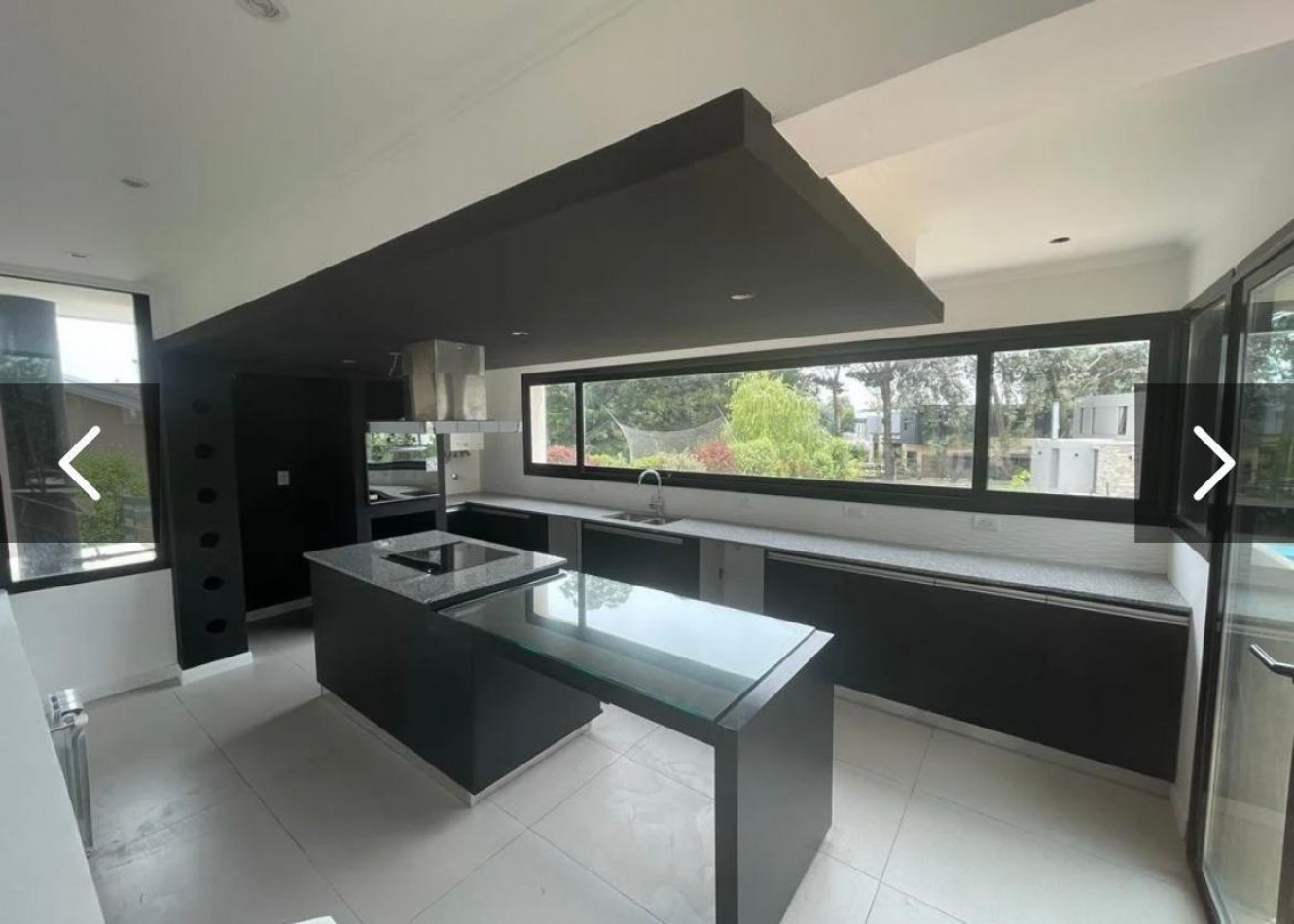 MODERNA CASA CON PISCINA EN ALQUILER 24 MESES BARRIO PRIVADO ARENAS DEL SUR MAR DEL PLATA