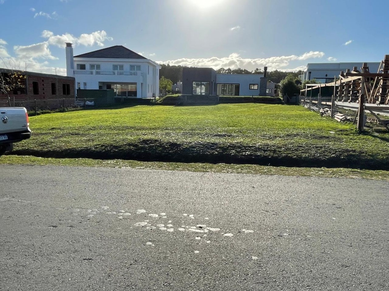 LOTE EN BARRIO PRIVADO RUMENCO JOVEN 