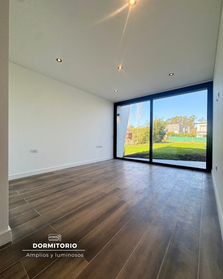 IMPERDIBLE CASA  ESTILO CONTEMPORANEO A ESTRENAR  BARRIO ARENAS DEL SUR 