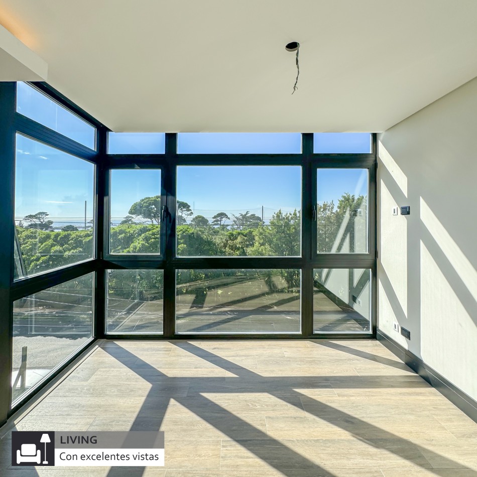 SEMIPISO DE DOS AMBIENTES A ESTRENAR CON VISTA PLENA AL MAR EN GOLF PLAYA GRANDE, MAR DEL PLATA 