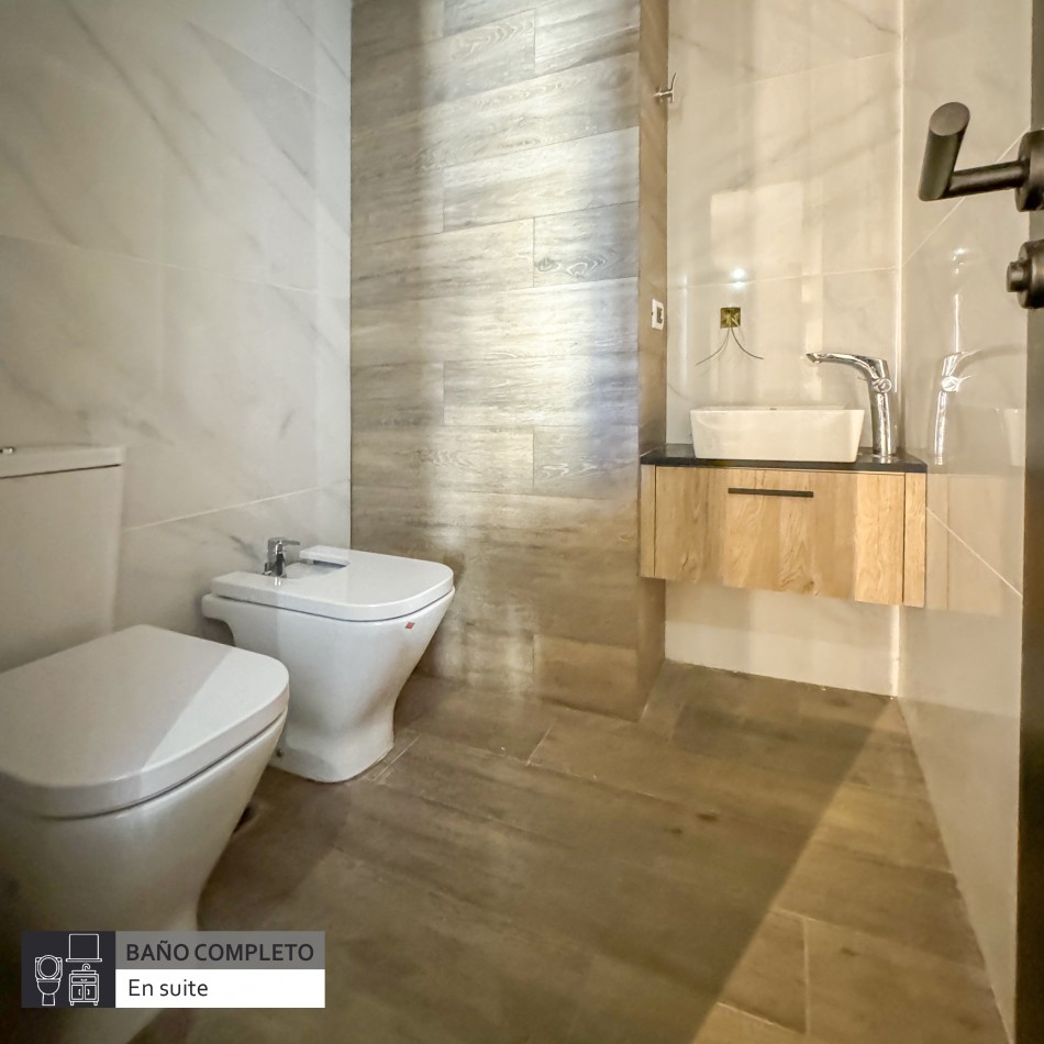 SEMIPISO DE DOS AMBIENTES A ESTRENAR CON VISTA PLENA AL MAR EN GOLF PLAYA GRANDE, MAR DEL PLATA 