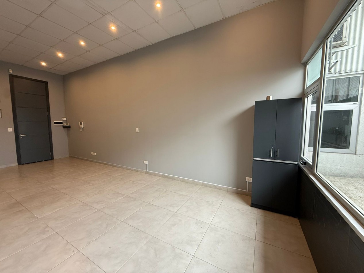 ALQUILER OFICINA SIN EXPENSAS BARRIO CHAUVIN. MAR DEL PLATA