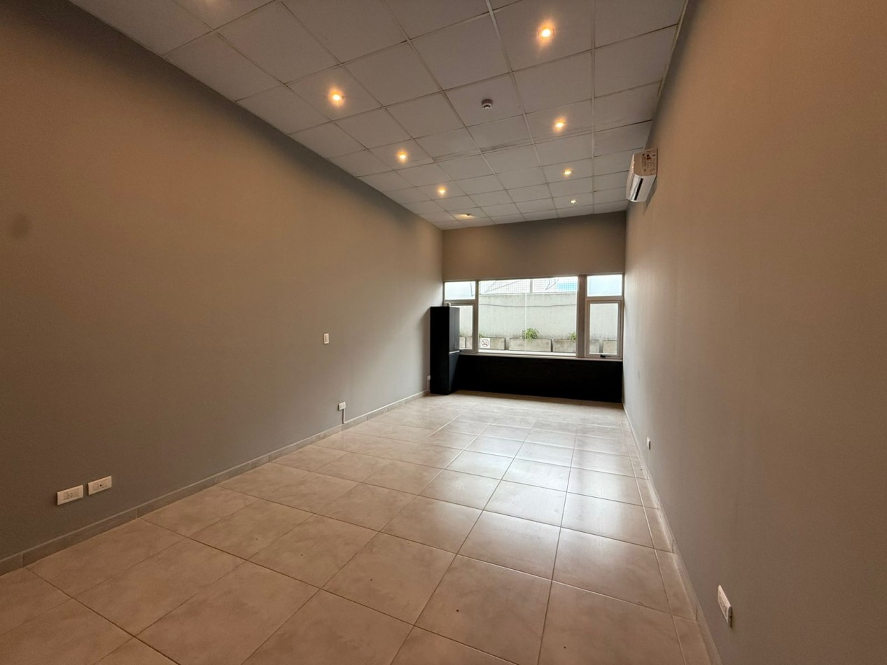 ALQUILER OFICINA SIN EXPENSAS BARRIO CHAUVIN. MAR DEL PLATA