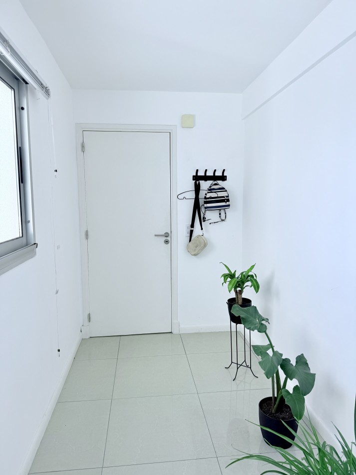 VENTA DEPARTAMENTO 2 AMBIENTES CON COCHERA, BALCON Y TERRAZA PRIVADA. MAR DEL PLATA