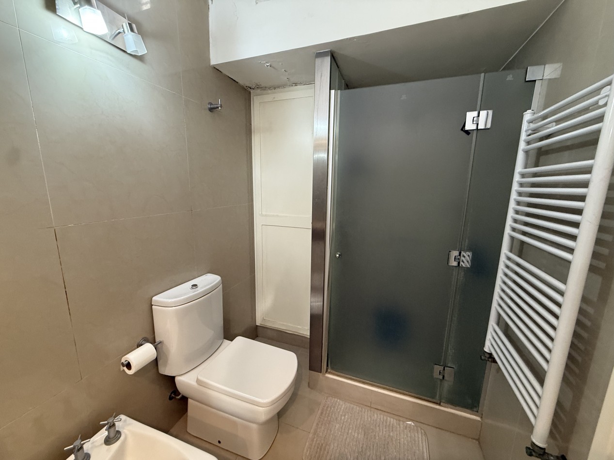 CHALET 3 AMBIENTES CON GARAGE, PATIO Y QUINCHO EN CHAUVIN. MAR DEL PLATA