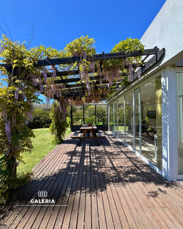 MODERNA CASA 4 AMBIENTES RODEADA DE NATURALEZA BARRIO BARRANCAS DE SAN BENITO, MAR DEL PLATA 
