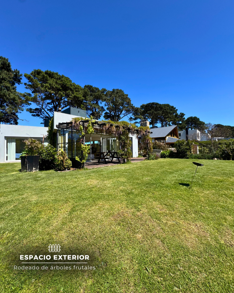 MODERNA CASA 4 AMBIENTES RODEADA DE NATURALEZA BARRIO BARRANCAS DE SAN BENITO, MAR DEL PLATA 