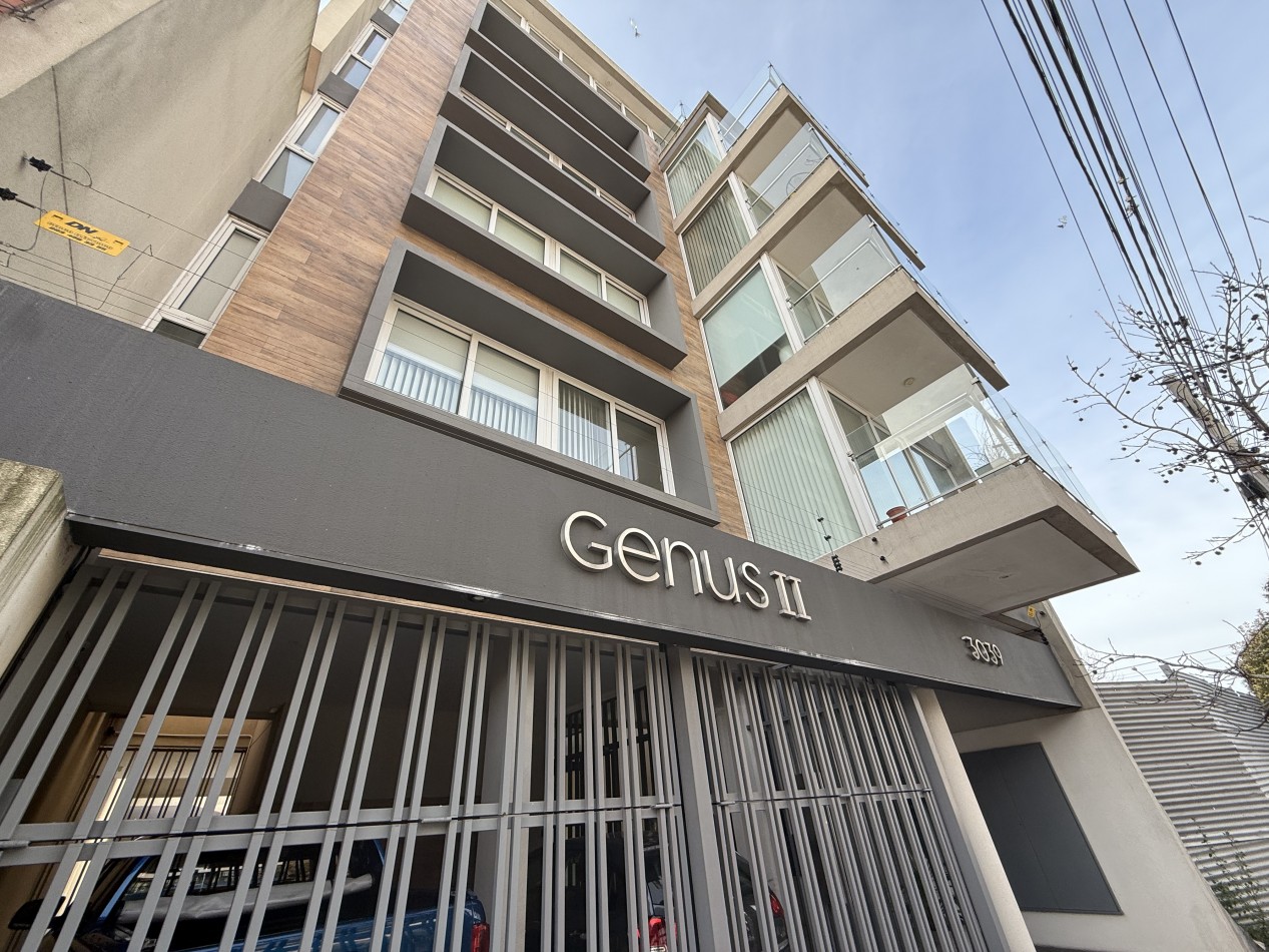 MODERNO SEMIPISO 2 AMBIENTES CON COCHERA Y BAULERA ZONA CHAUVIN. MAR DEL PLATA