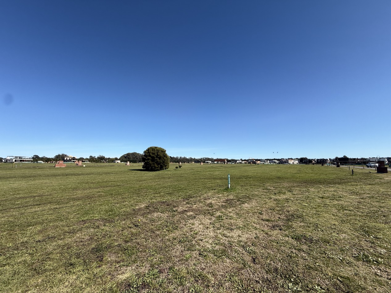 LOTE EN VENTA EN BARRIO PRIVADO CASONAS DEL HARAS. MAR DEL PLATA