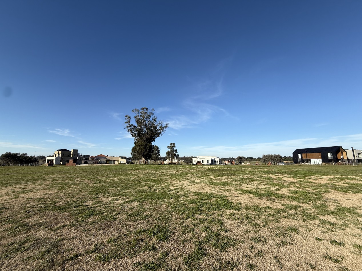 LOTE EN VENTA EN BARRIO PRIVADO CASONAS DEL HARAS. MAR DEL PLATA