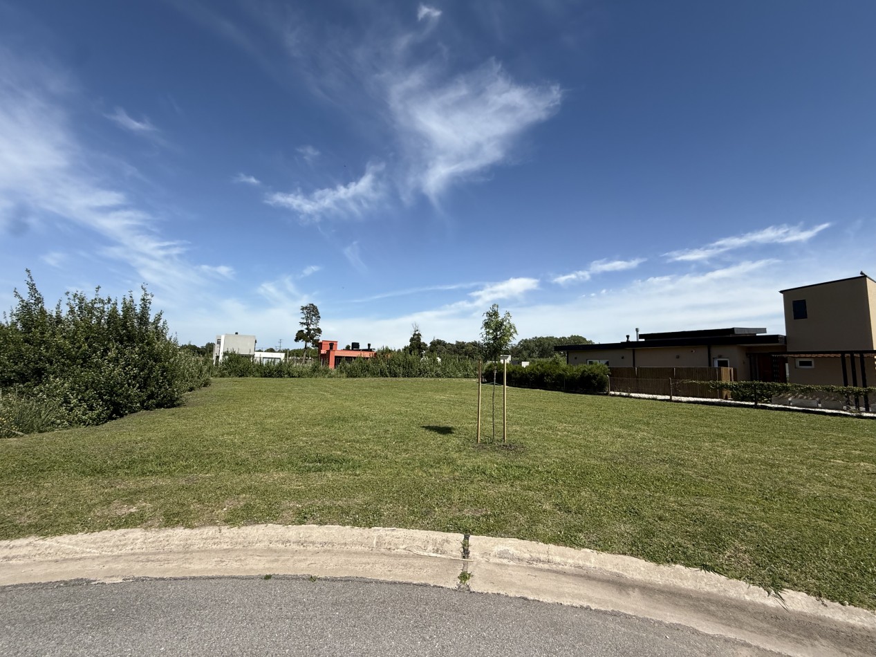 LOTE EN VENTA EN OPORTUNIDAD EN BARRIO PRIVADO ARENAS CHICO. MAR DEL PLATA