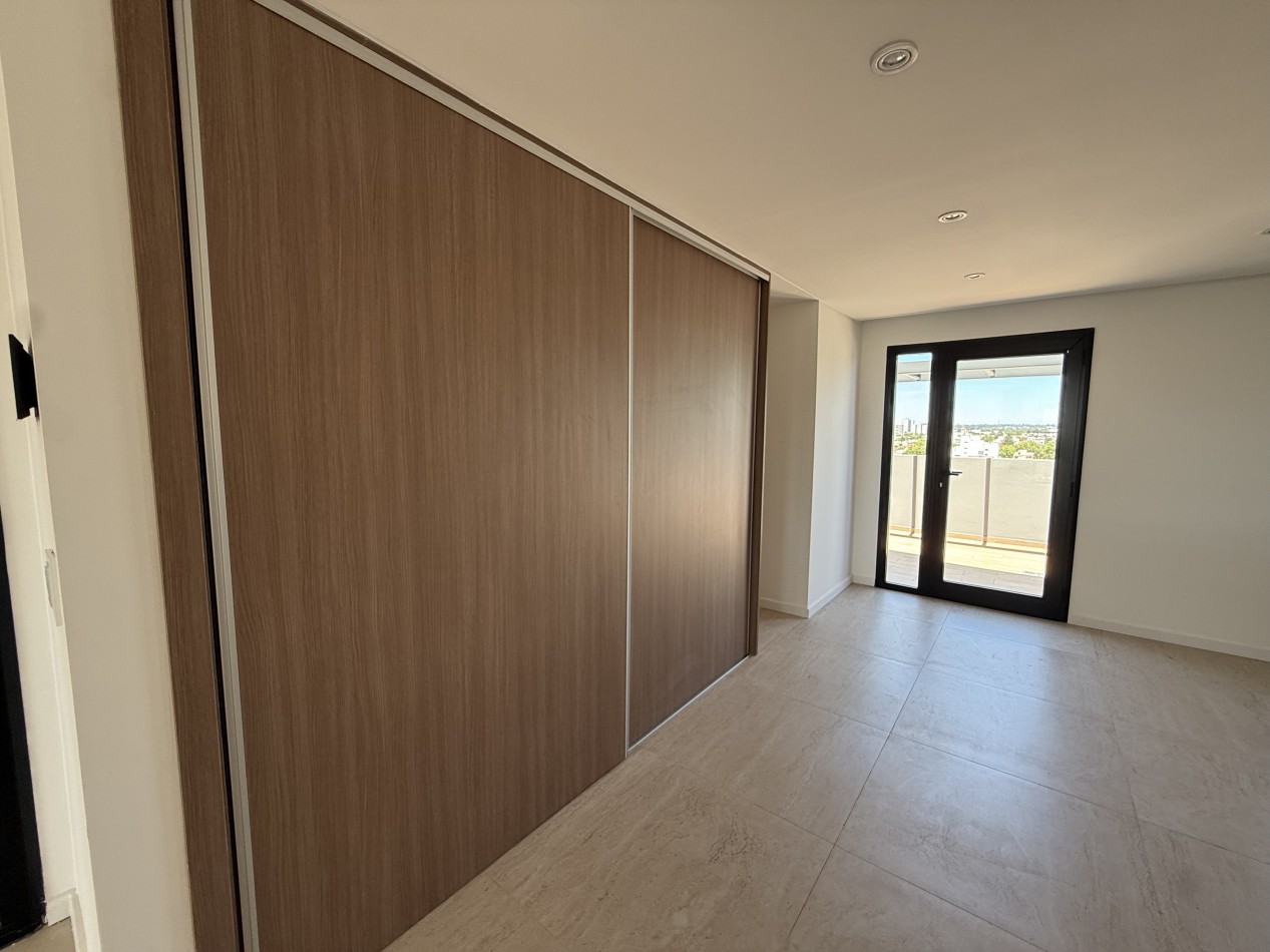 DEPARTAMENTO 2 AMBIENTES A ESTRENAR CON BALCON Y BAULERAS ZONA SAN JOSE. MAR DEL PLATA