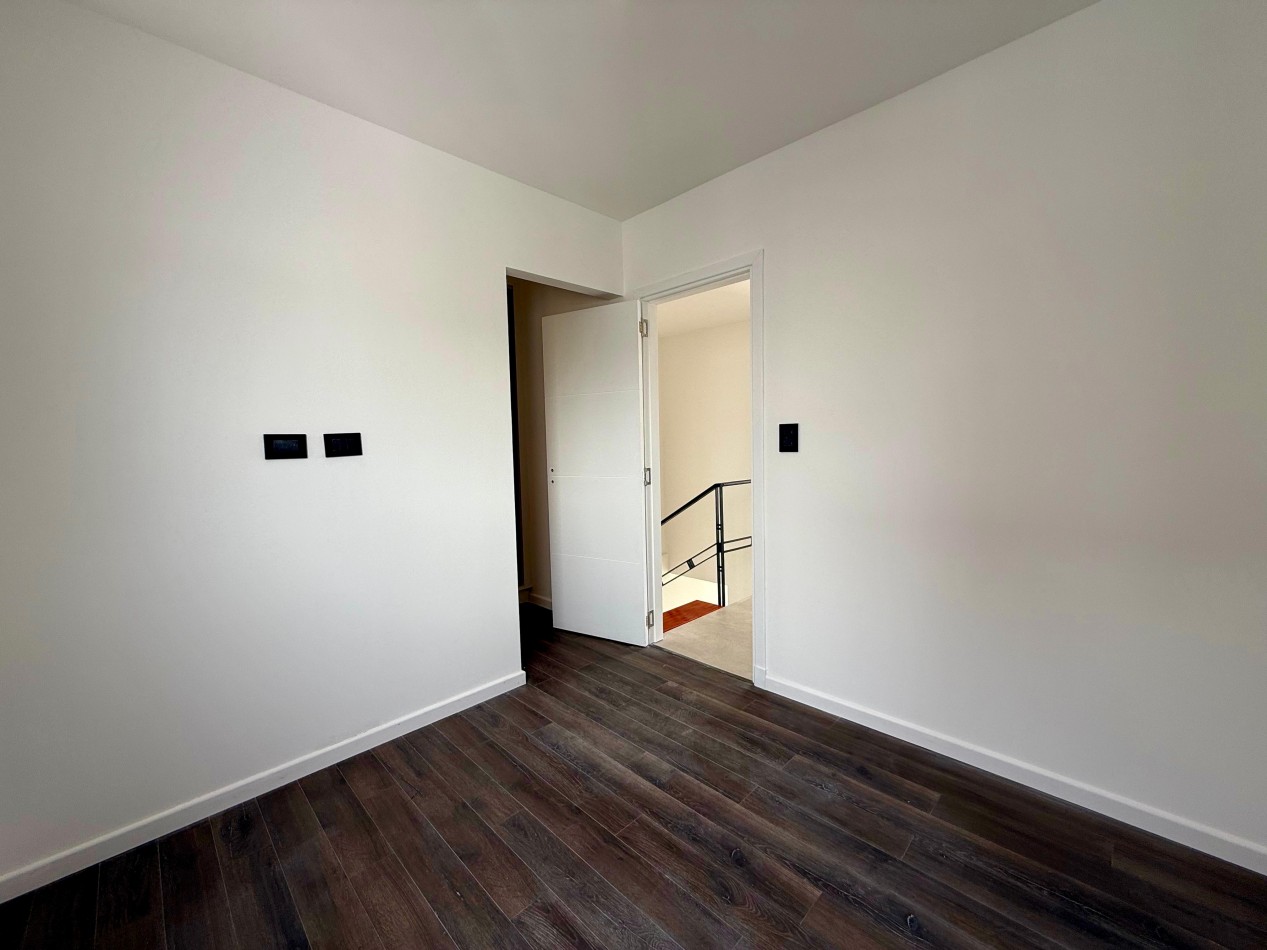 DEPARTAMENTO EN DUPLEX 3 AMBIENTES A ESTRENAR  ZONA ALDREY. MAR DEL PLATA