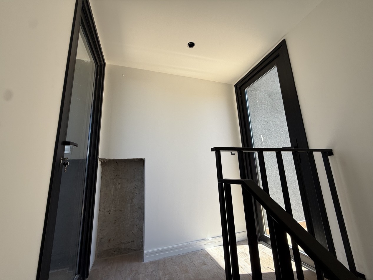 VENTA DEPARTAMENTO A ESTRENAR CON DOS TERRAZAS Y BALCON - EDIFICIO REDBRICKS. MAR DEL PLATA