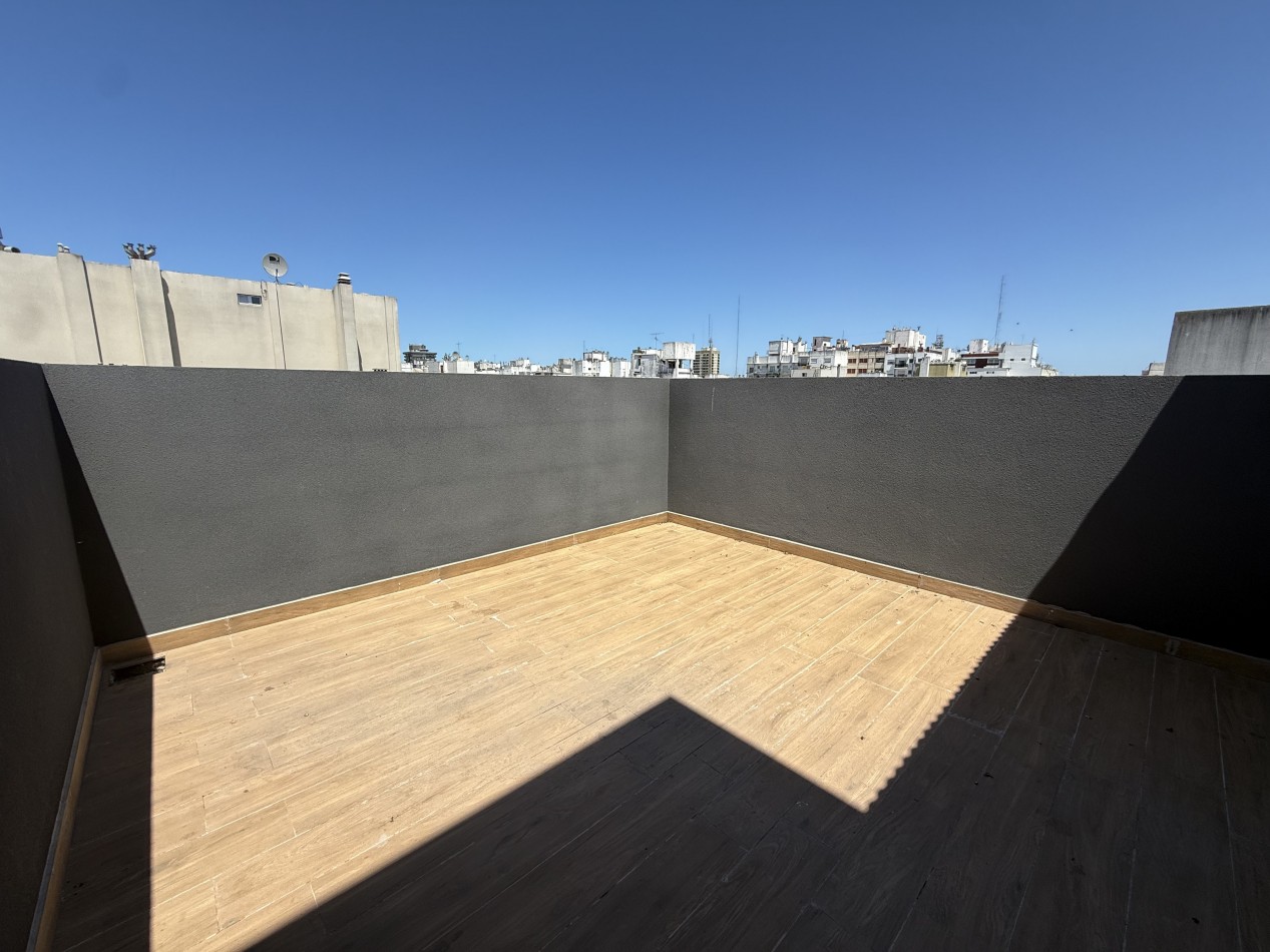 VENTA DEPARTAMENTO 2 AMBIENTES A ESTRENAR CON BALCON Y TERRAZA - EDIFICIO REDBRICKS. MAR DEL PLATA