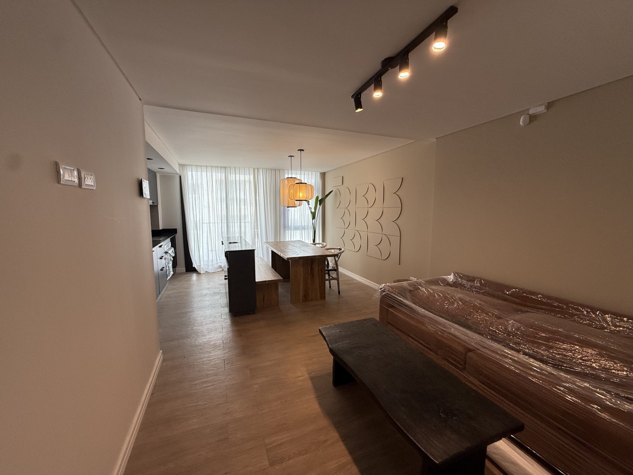 VENTA DEPARTAMENTO 2 AMBIENTES A ESTRENAR AMOBLADO Y CON BALCON -  TORRE REDBRICKS. MAR DEL PLATA